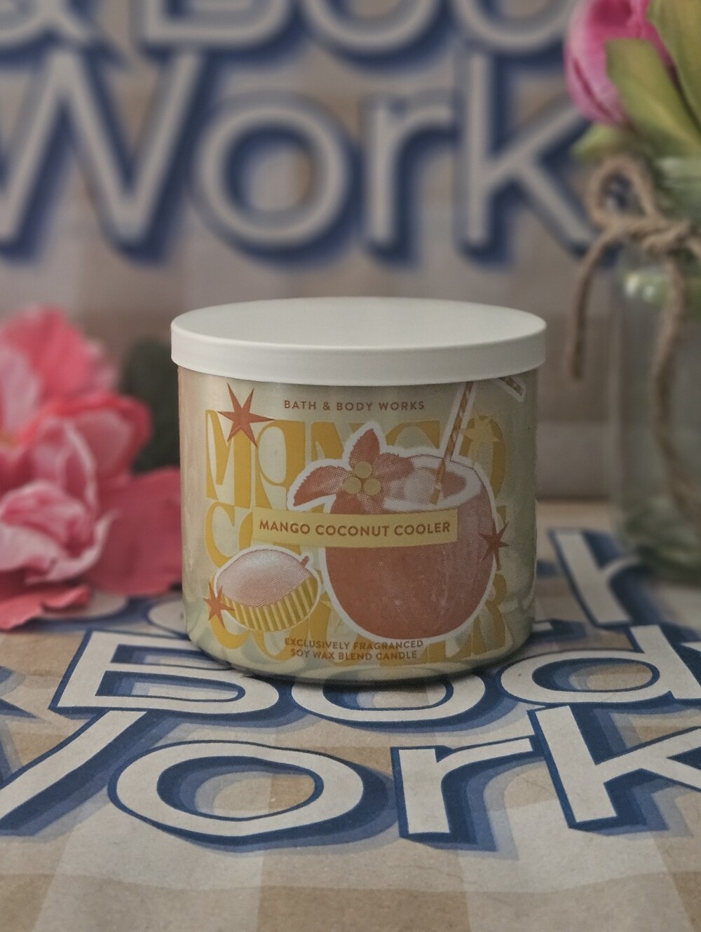 NWT Bath & Body Works Mango Coconut Cooler 3-wick Candle - White, Yellow
